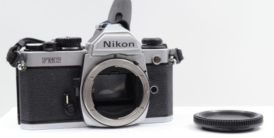 Pre-ONikon FM2 Silver Body. 200-DAY WARRANTY E Screen