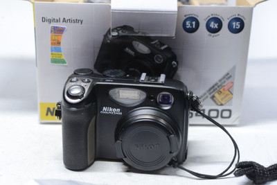 Nikon Coolpix 5400